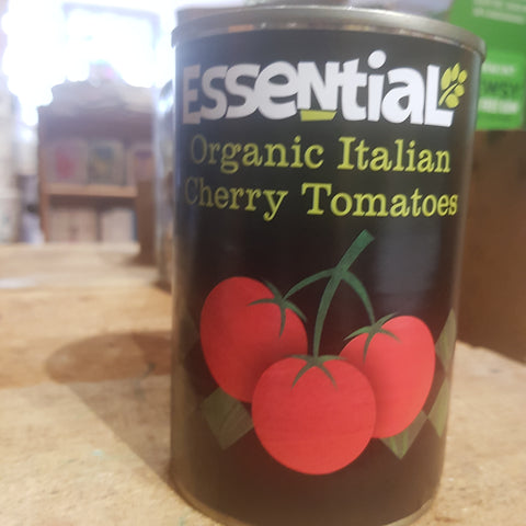 Essential organic Italian cherry tomatoes